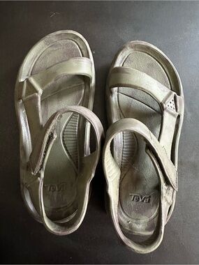 Teva Hurricane Drift Kids Olive Camo Strap Sandals